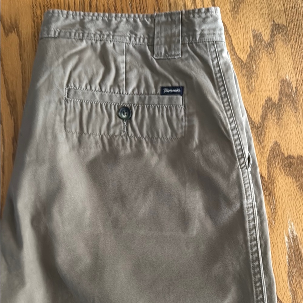 Men’s shorts size 35 waist by Faconnable olive green color